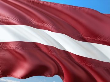 « Dievs, svētī Latviju » : Histoire du drapeau de la Lettonie