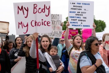 Il diritto all'aborto negli States, una storia molto politica e poco giusta